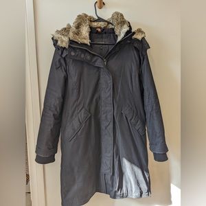 Aritzia Babaton Oskar Parka